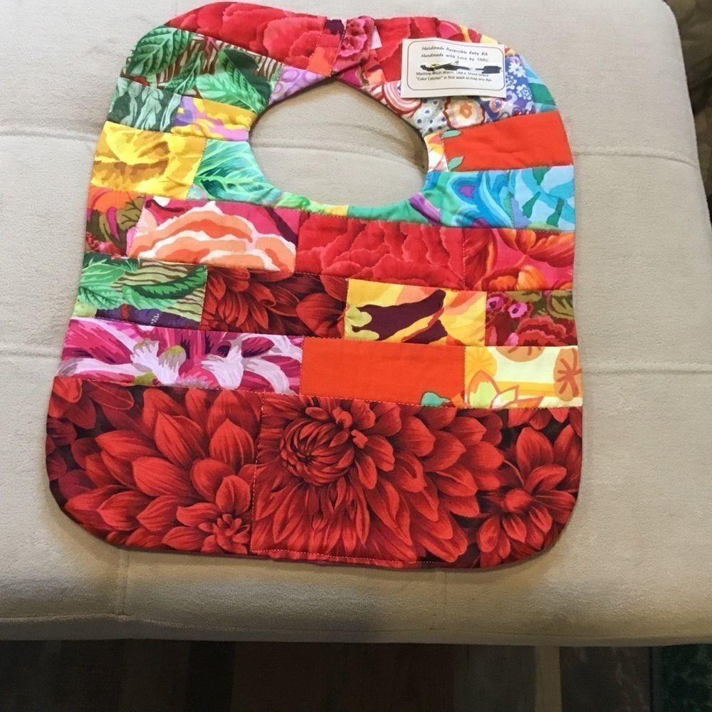 3/$25 or $12 ea. NWT Hand Crafted Reversible Quilted Baby Bib